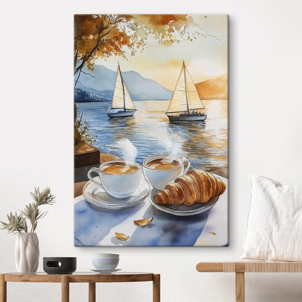 Croissant két vitorlás mellett — lakásbelső 1