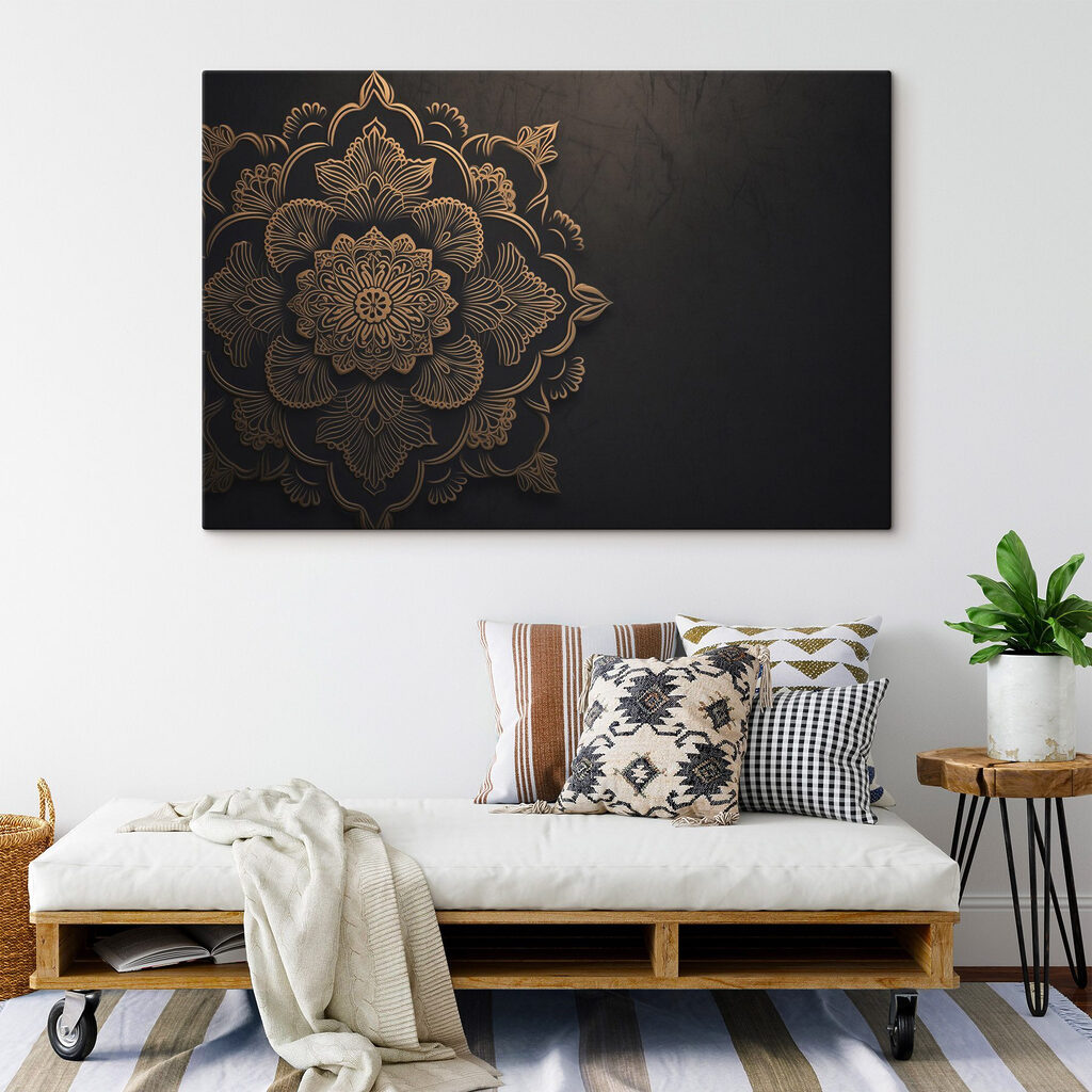 Arany mandala fekete alapon — lakásbelső 3