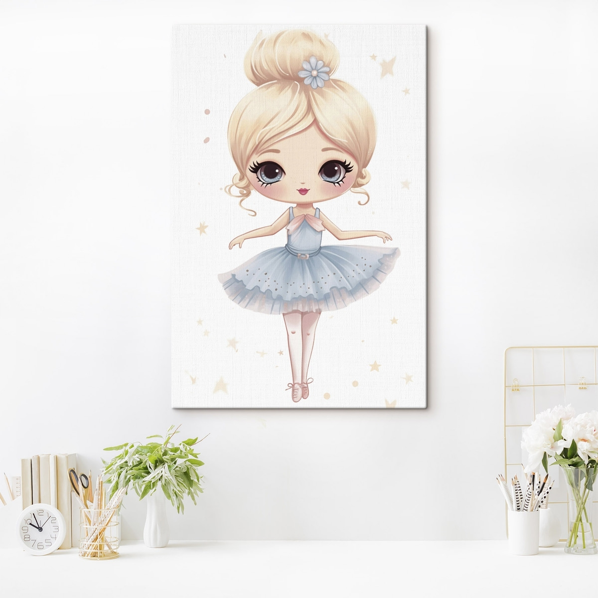 Balerina baba kék ruhában — lakásbelső 1