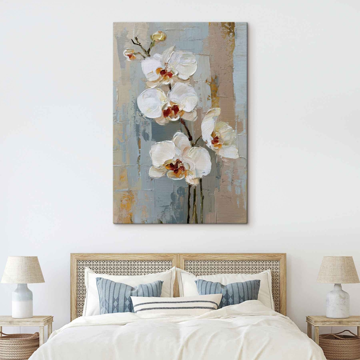 Fehér orchideavirágok — lakásbelső 2