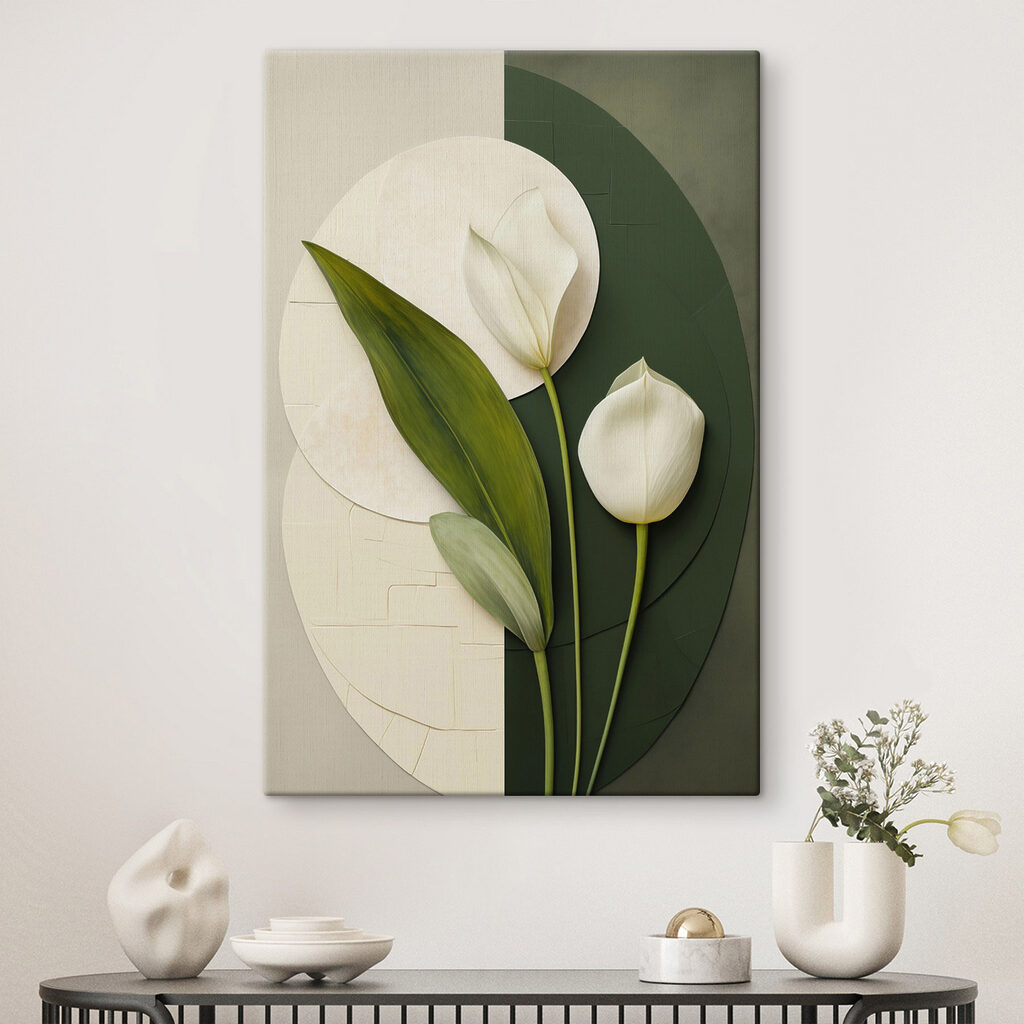 Tulipánok színes síkok között egy belső térben