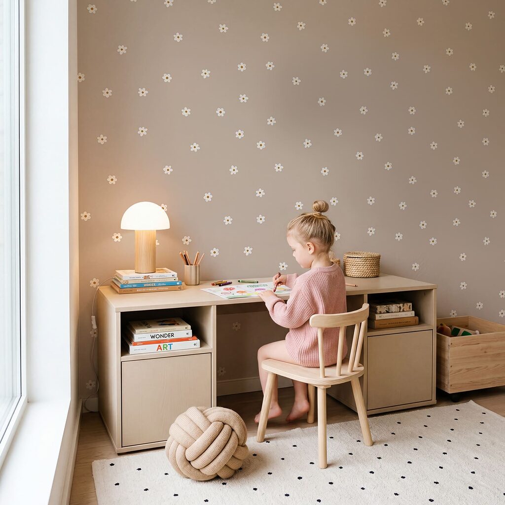 Apró virágpöttyök — lakásbelső 2