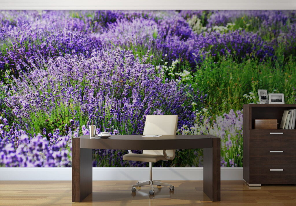 Levendula hullámzó sorokban — lakásbelső 2