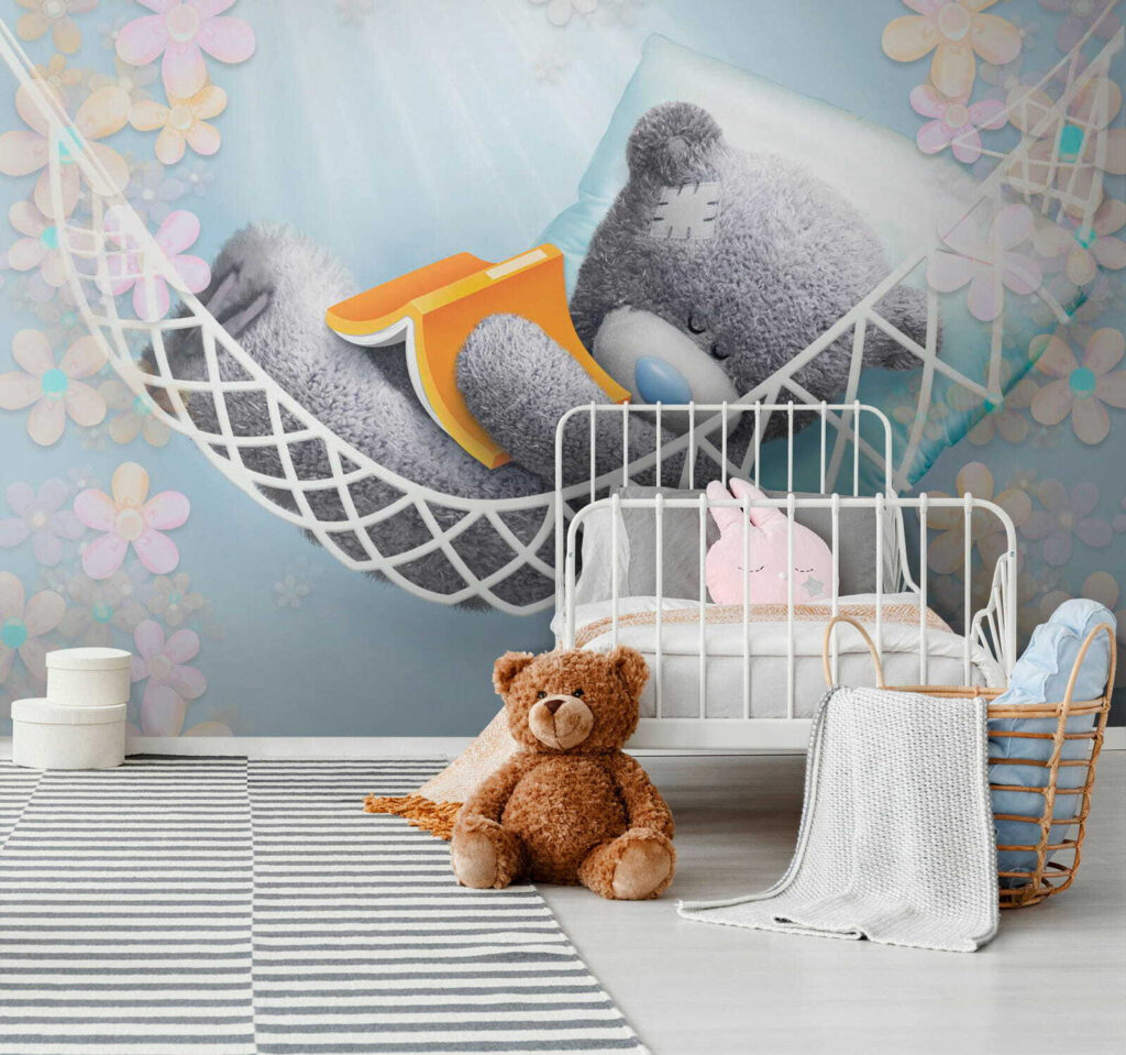 Alvó mackó függőágyban — lakásbelső 6